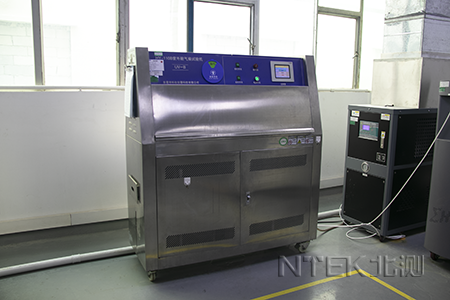 高分子材料UV老化測(cè)試